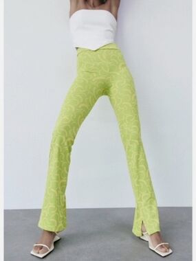 Zara Jacquard Flared Pants • Abstract • NWOT • Size M